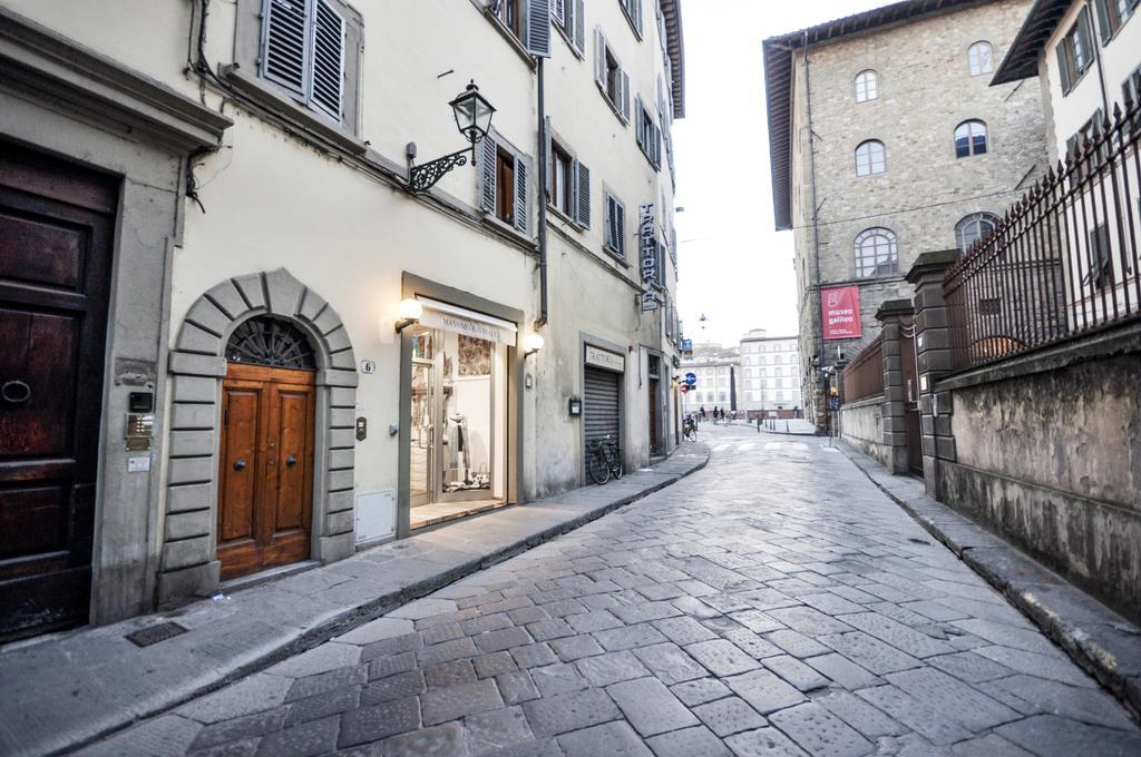 Uffizi Apartment Флоренция Экстерьер фото